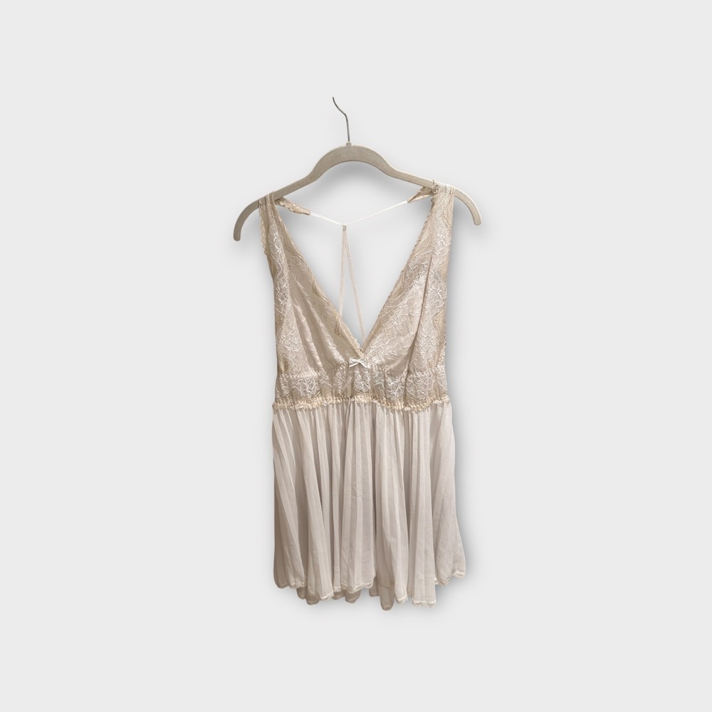 SeductiveWear Satin Lace Babydoll Lingerie‎ – Ivory Champagne – Open Back Slip